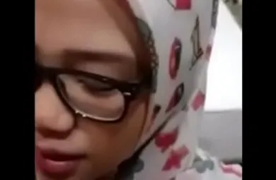 Tudung Fuck & Facial